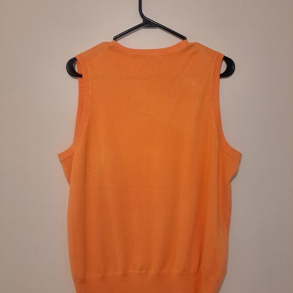 Ricki's Sleeveless layering sweater - Picture 2 of 5